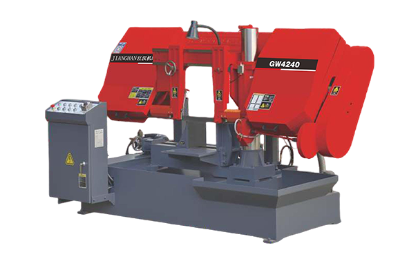 蒋湖农场GW4240双柱卧式带锯床